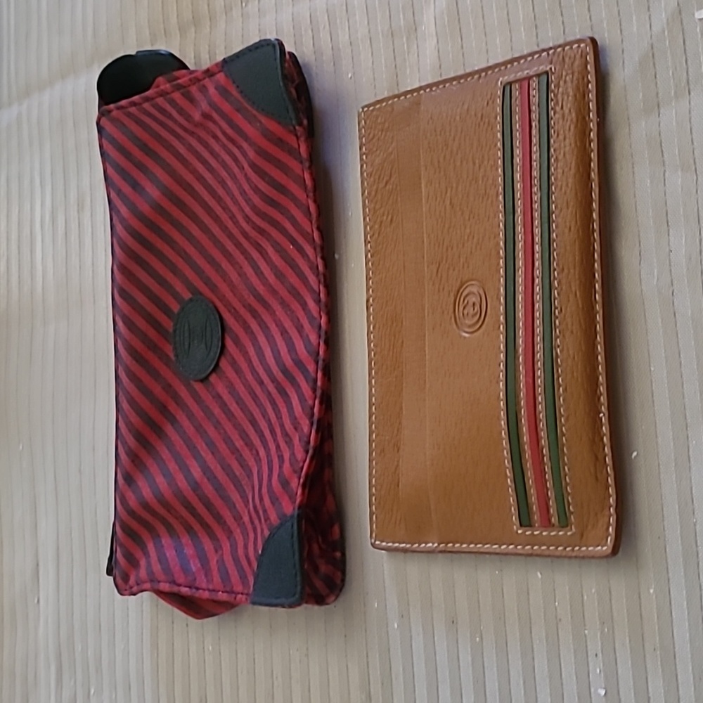 GUCCI Makeup bag, Men's  Credit Card Case.